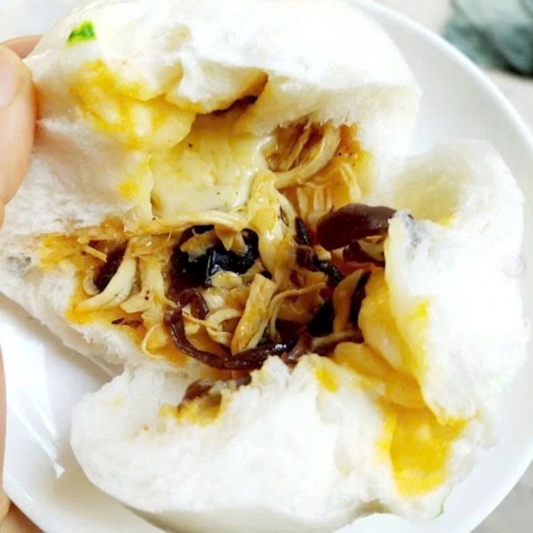 Bánh bao gà phô mai (4 chiếc)
